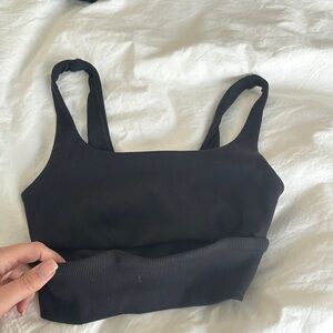 ALO Yoga Black Crop Top